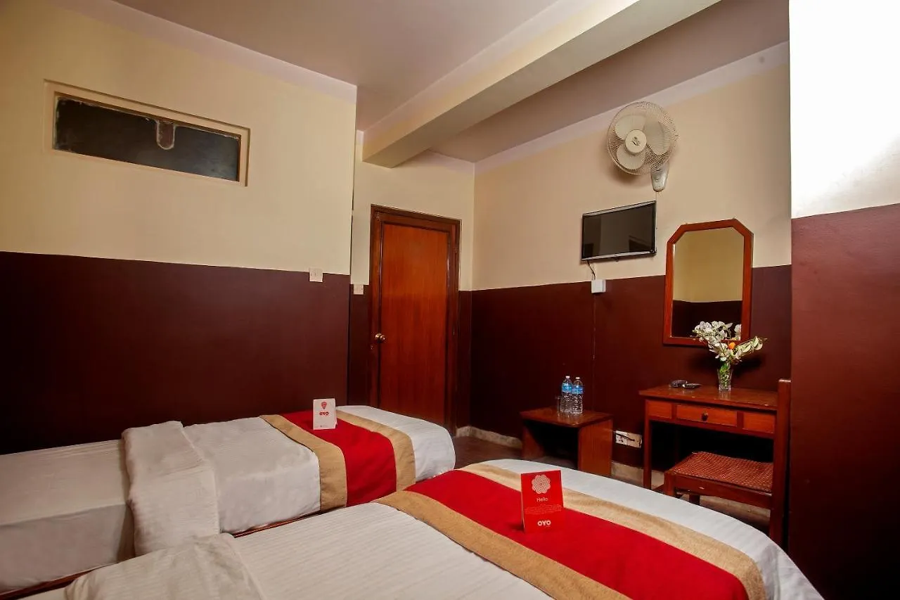 Spot On 169 Hotel Cosmic Κατμαντού